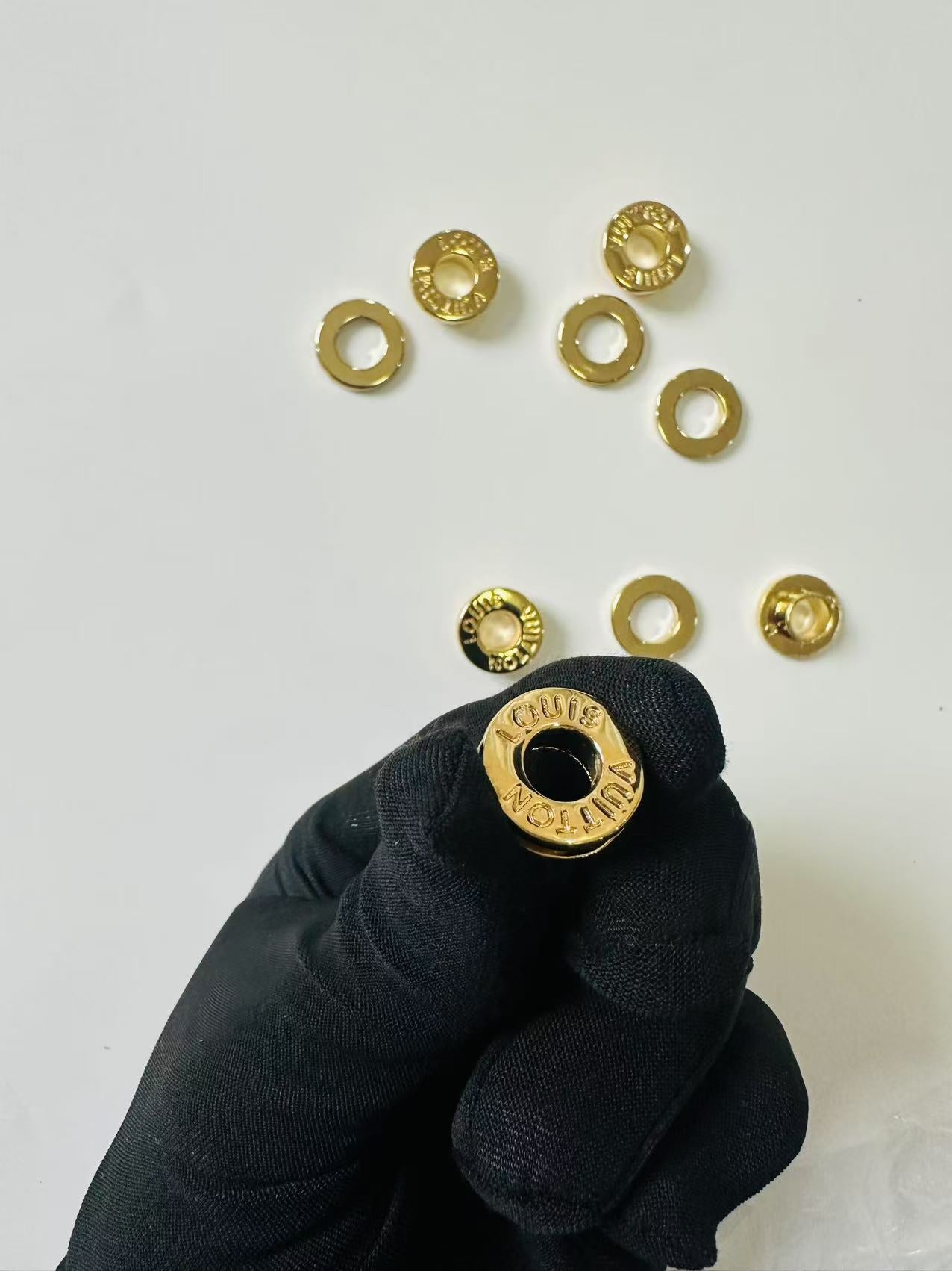 Craft Gold Louis Vuitton 18x8x3 MM Circle Metal Handmade Handicraft Goods