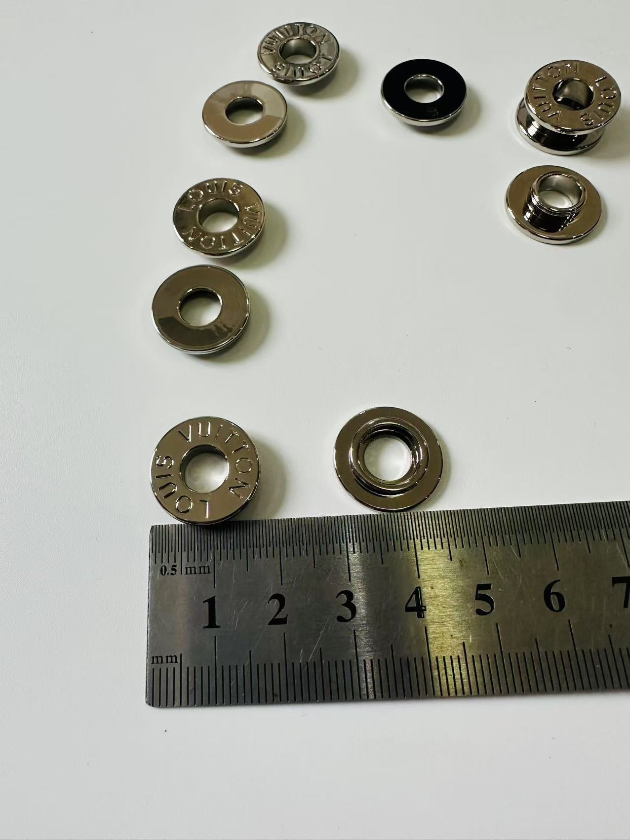 Craft Sliver Louis Vuitton 18x8x3 MM Circle Metal Handmade Handicraft Goods