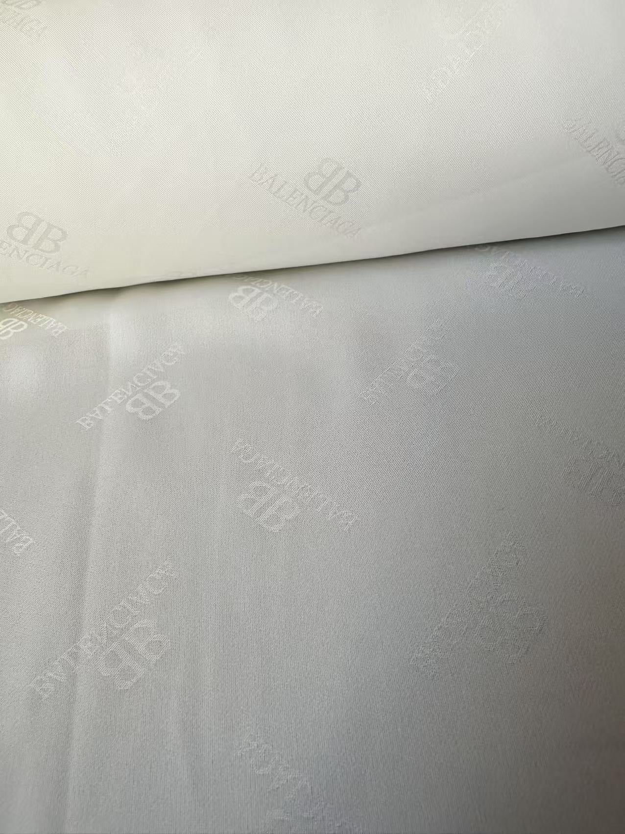 Craft Balenciaga White Silk Jacquard Cloth Fabric For Sewing Clothing By Yard