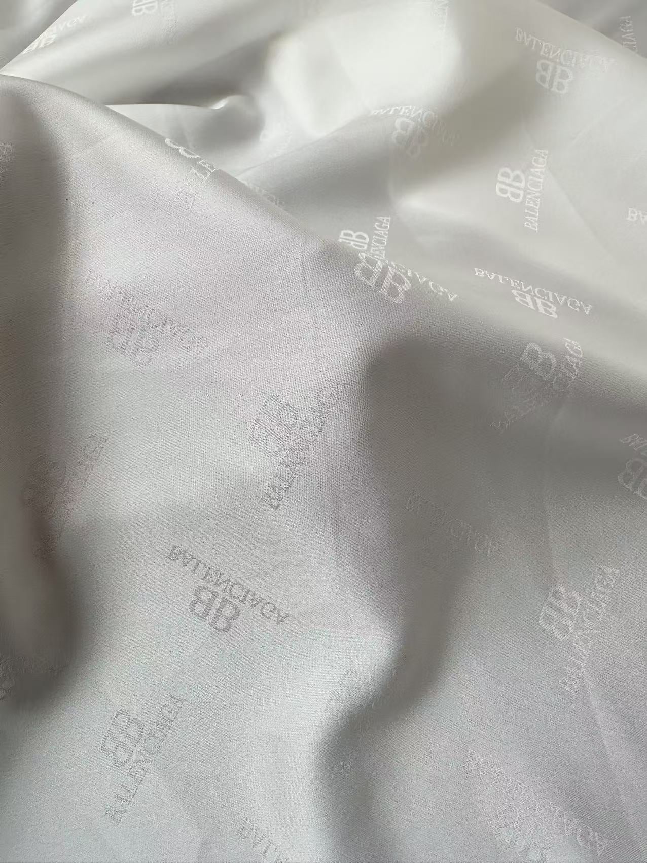 Craft Balenciaga White Silk Jacquard Cloth Fabric For Sewing Clothing By Yard