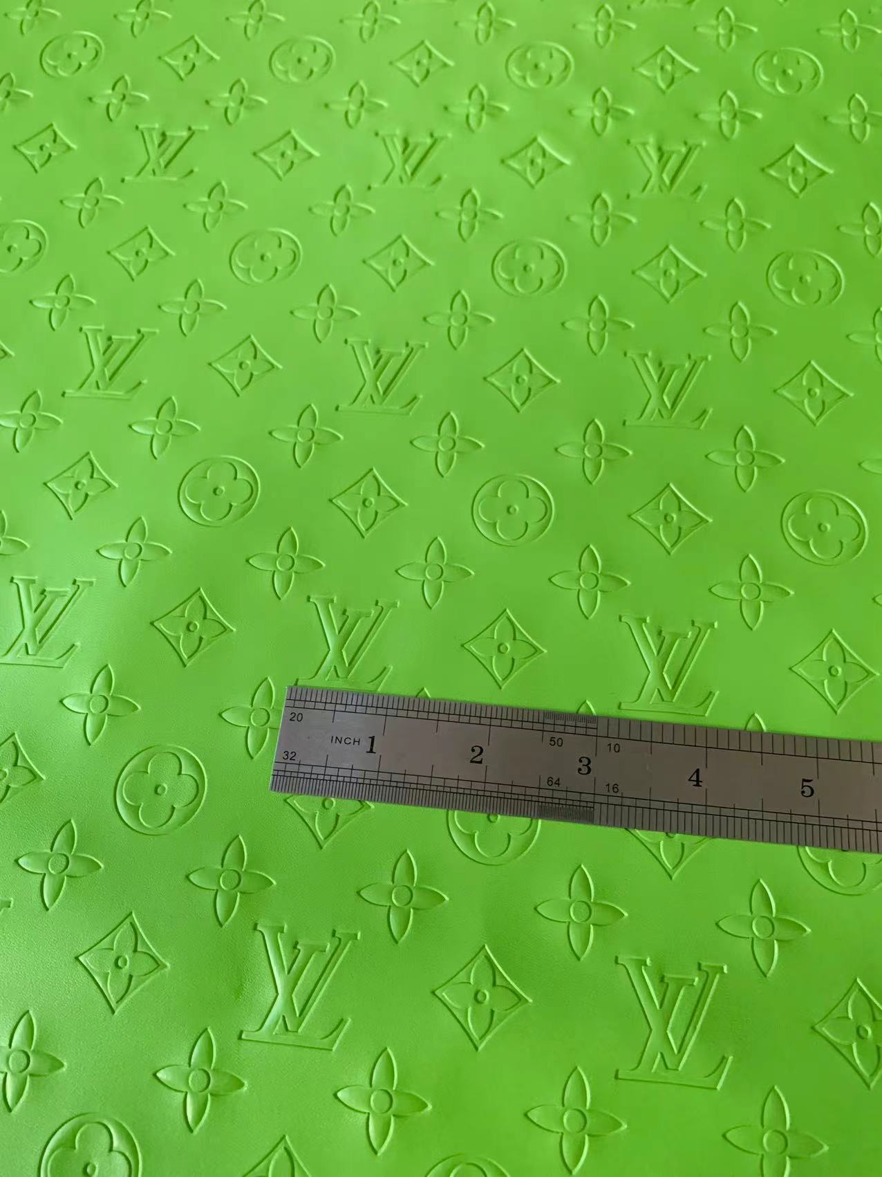 Napa Material Lamborghini Green Embossed LV Leather For Car Upholstery Furniture Handicraft