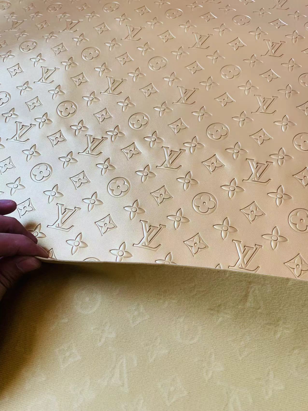 Napa Material Pearlescent Gold Reflective LV Embossed Leather For Handmade Handicraft Goods