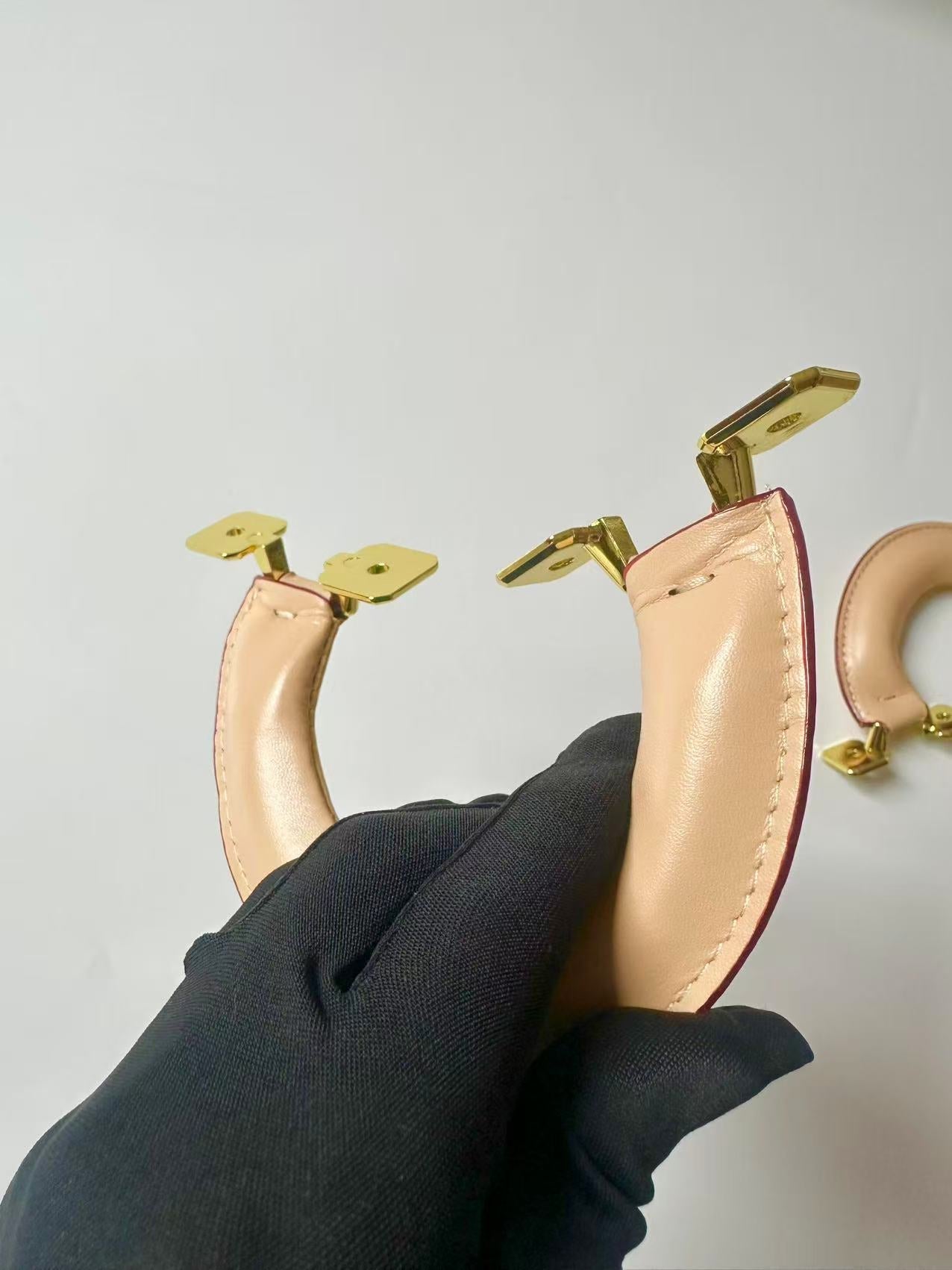 Fashion LV Suitcase Hardware Handle ，Box Handle Accessories By Piece