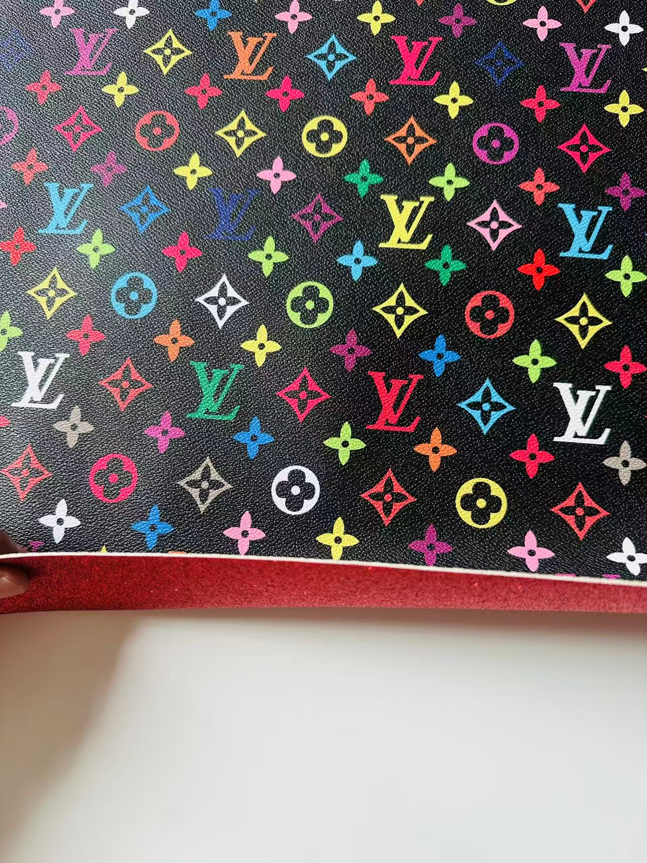 Fashion Black Colorful LV Red Glitter Background Leather For DIY Handicraft Goods