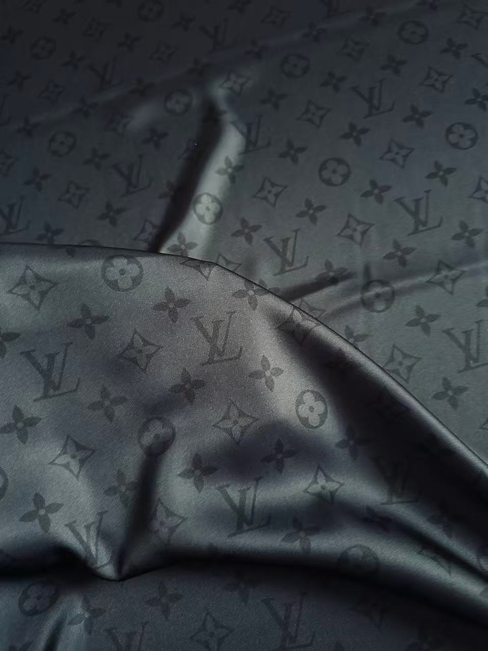 Craft LV Black Silk Printing Cloth Fabric For Handmade Handicraft Goods By Yard