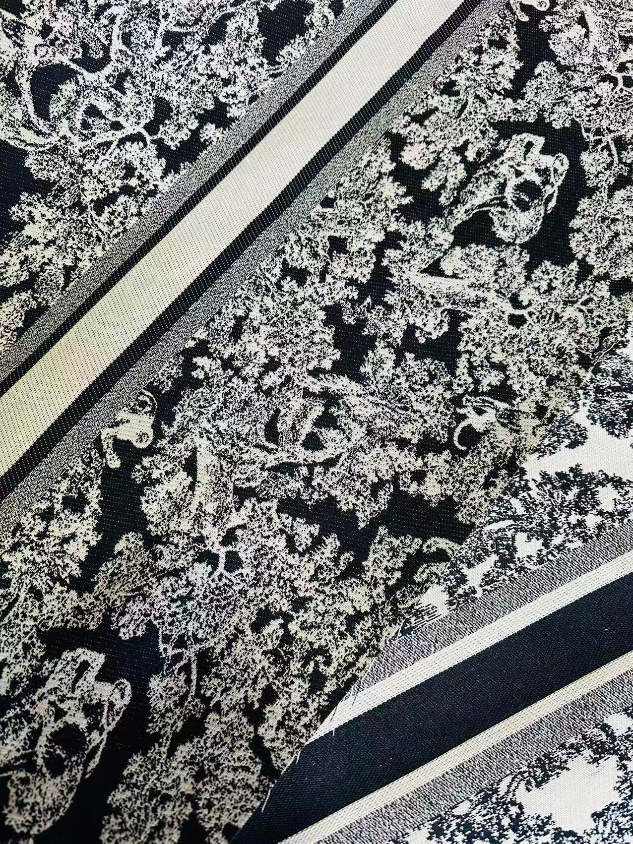 Best Quality Dior With Animal Canvas Jacquard Cloth Fabric For Handmade Sewing ,Furniture,Upholstery Goods By Yard (Black)