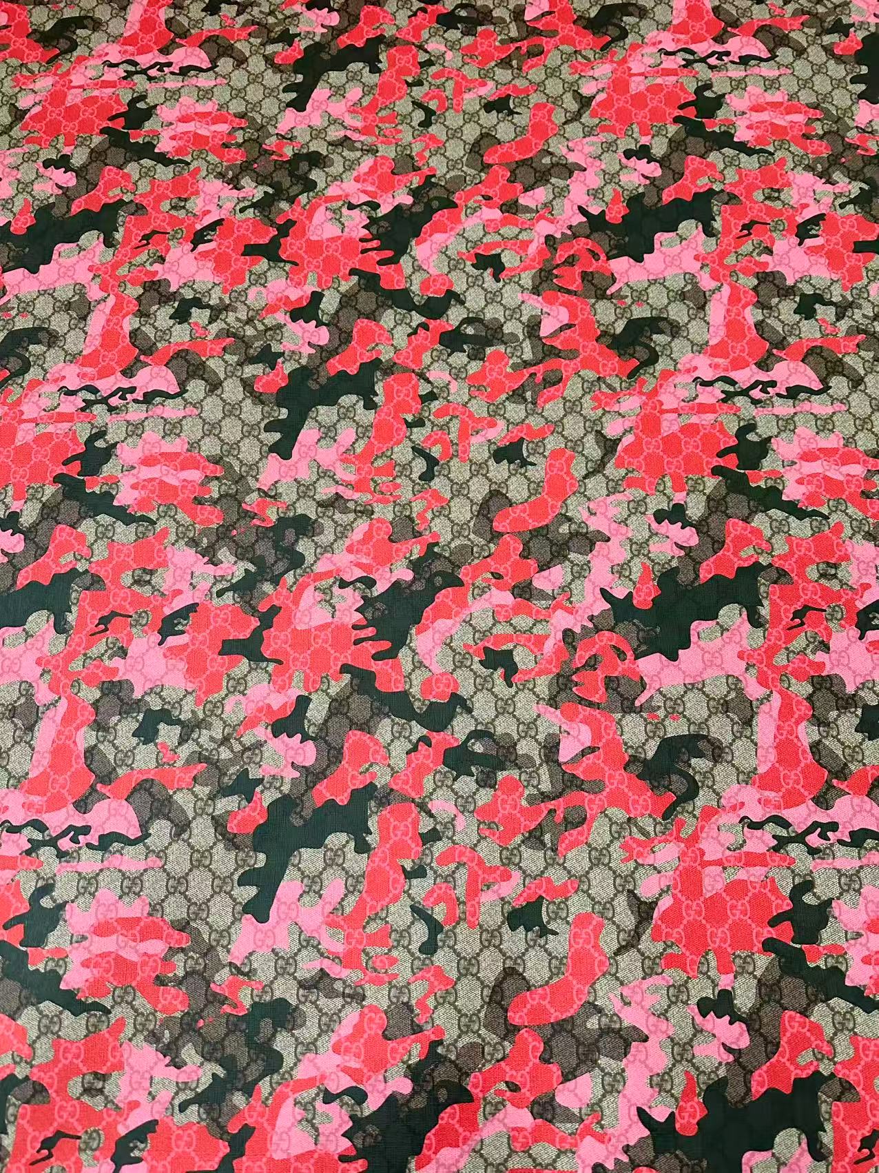 Fashion Gucci With Camouflage Leather Fabric For Handmade Shoes, Upholstery Goods By Yard(Red)