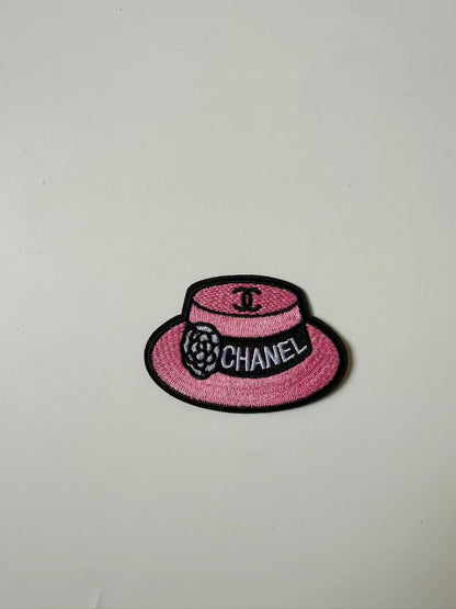 Craft Embroidery Pink Chanel Jacquard Patches For Customized Apparel