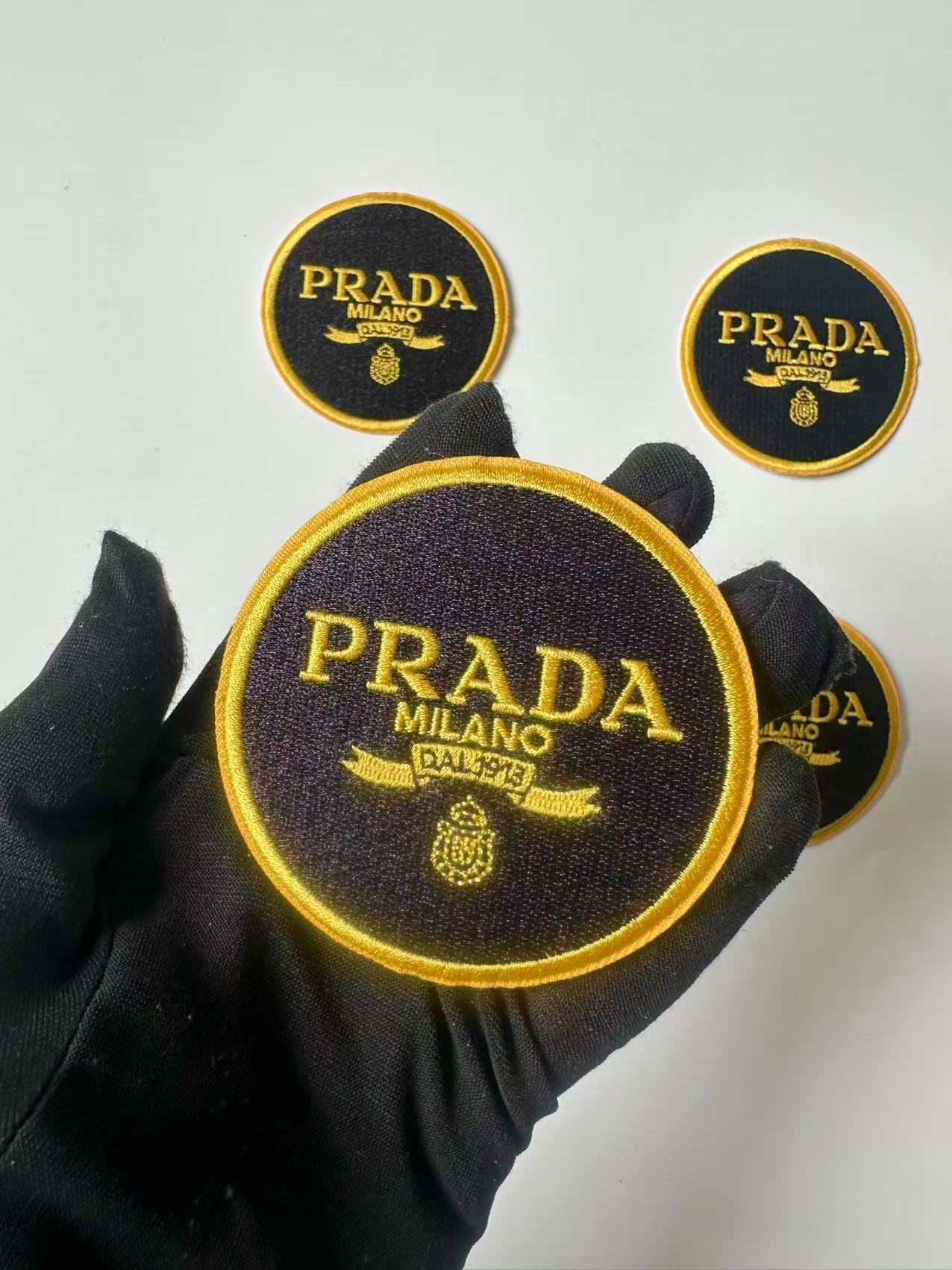 Craft Embroidery Prada Jacquard Patches For Customized Clothing