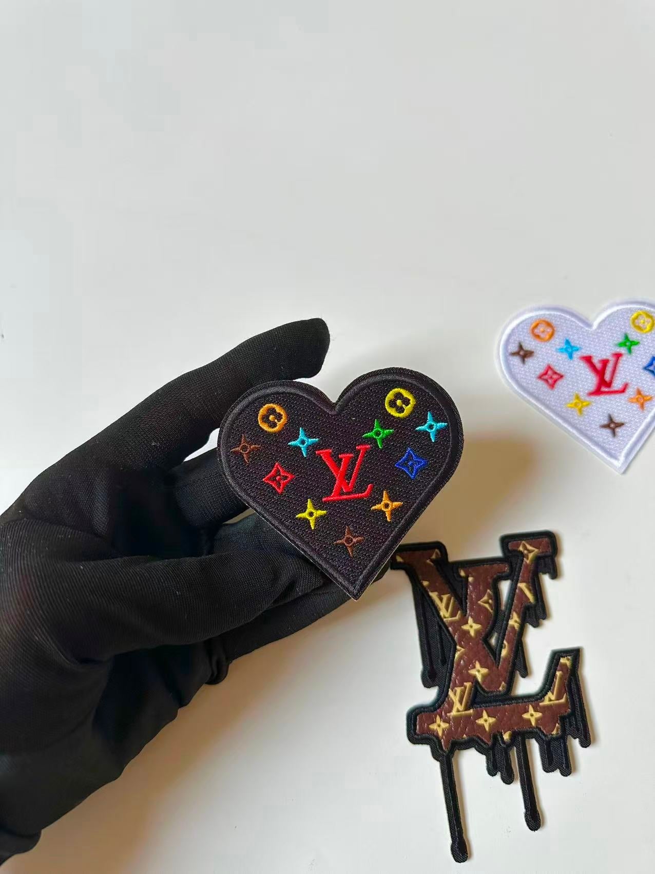 Craft Embroidery LV LOVE Jacquard Patches For Customized Apparel