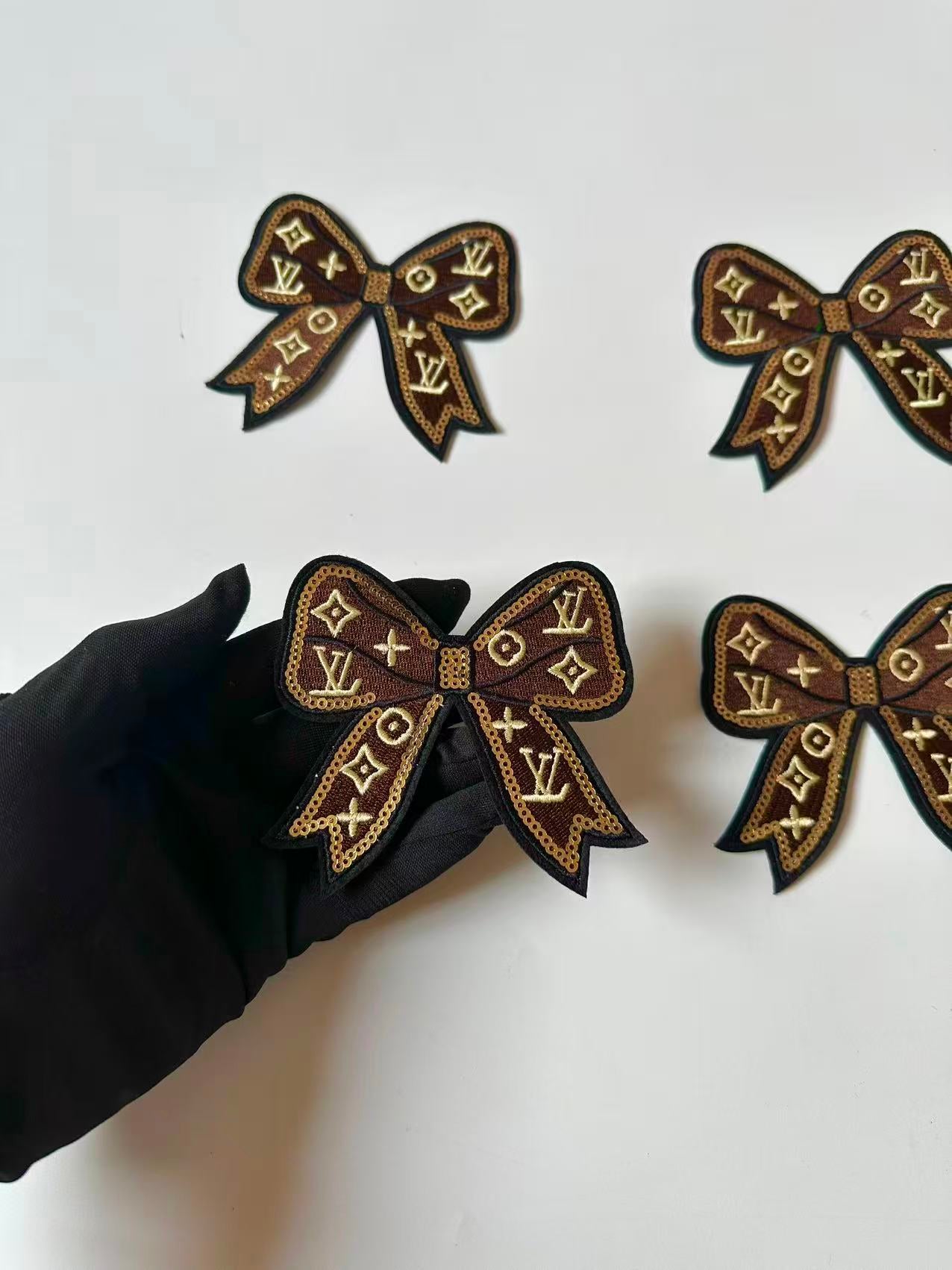 Craft Embroidery Bow LV Jacquard Patches For Customized Apparel