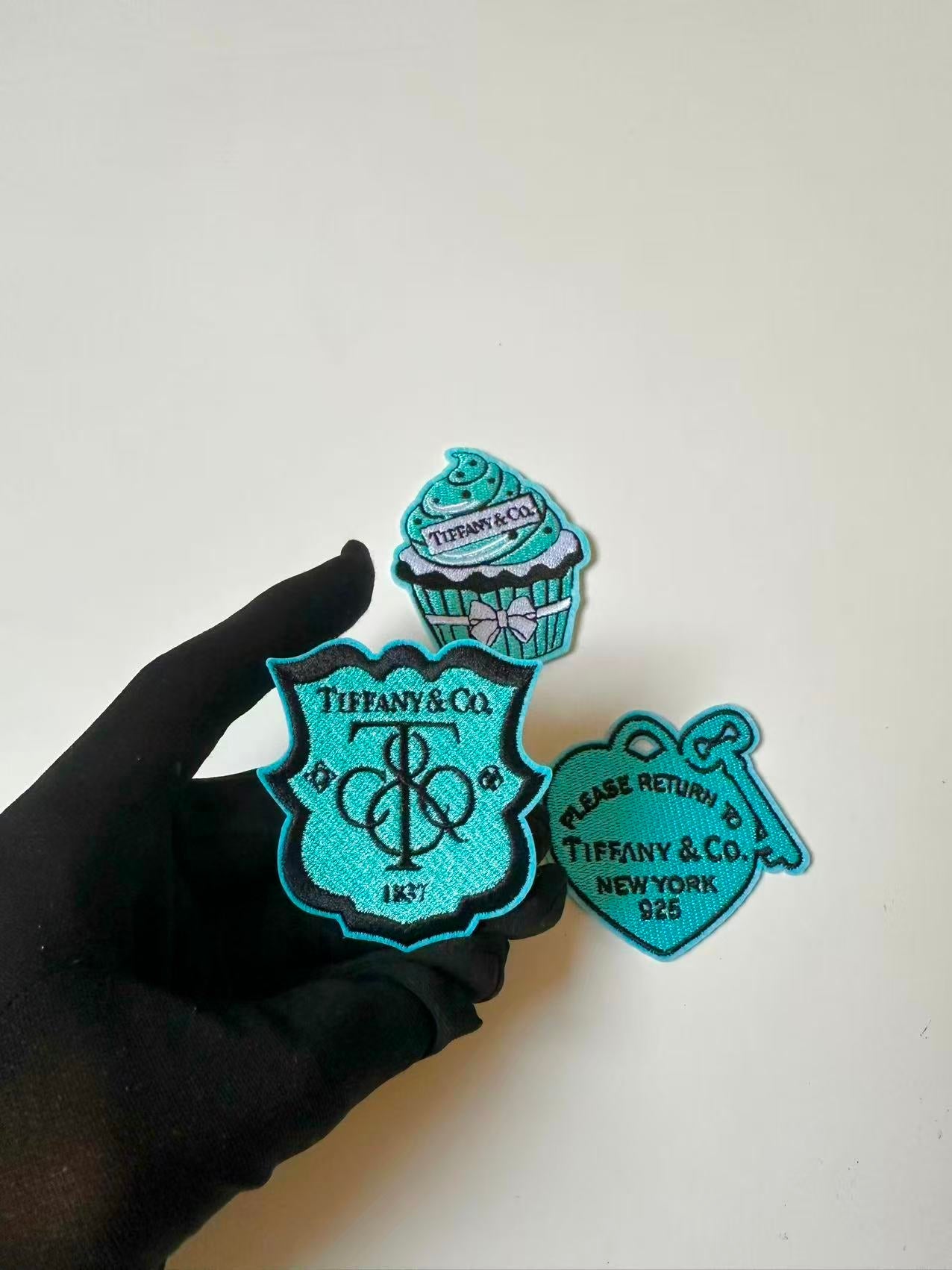 Craft Embroidery Tiffany Jacquard Patches For Customized Clothing